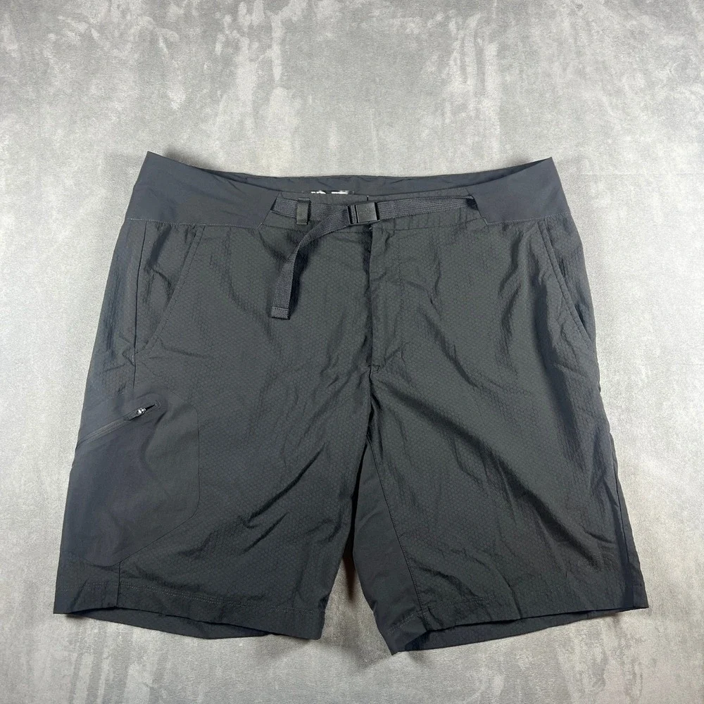 The North Face Mens Black Honeycomb Hiking Shorts Belted Size 38